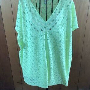New women’s top by Dana Buchman